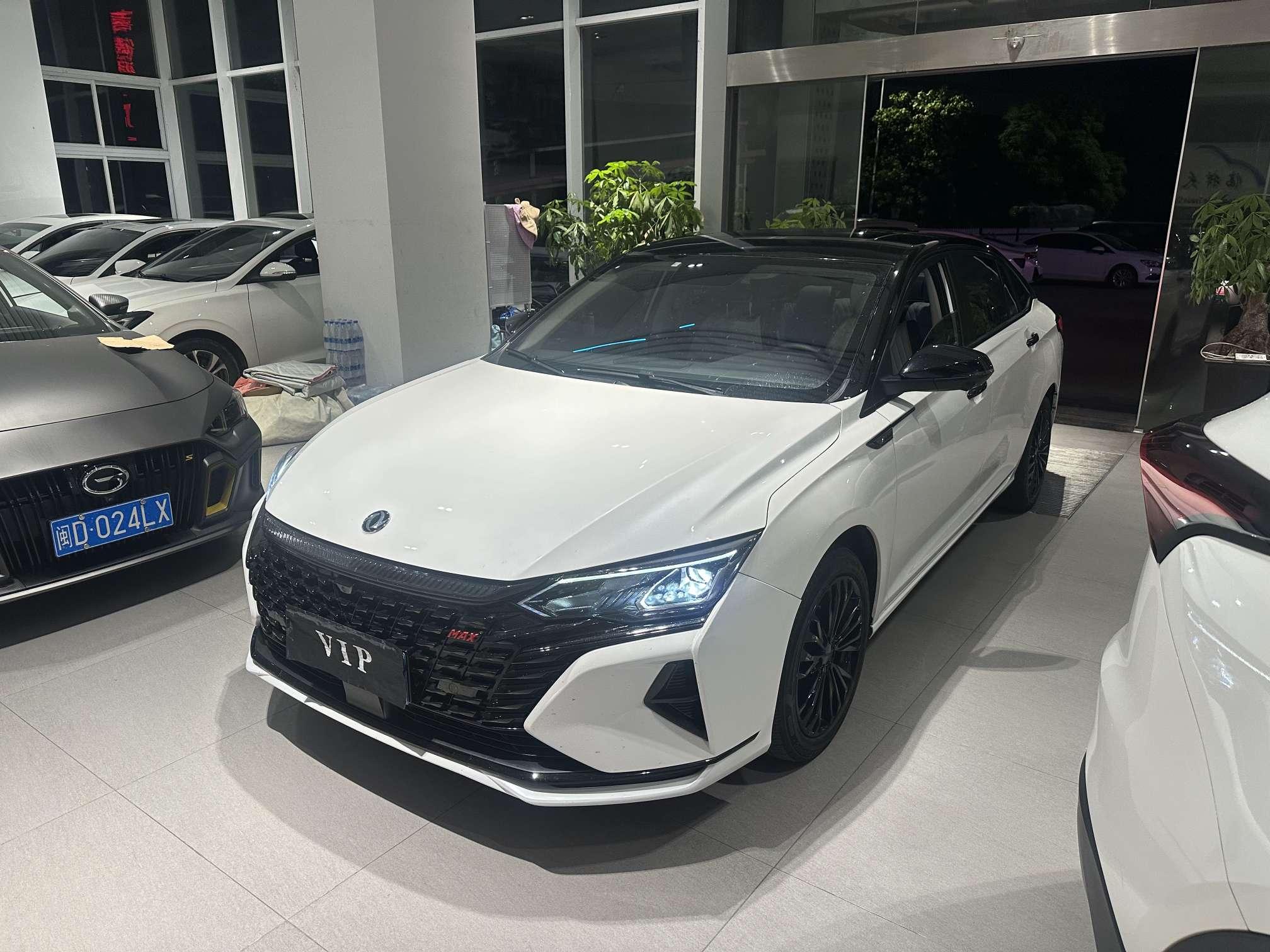 Dongfeng Aeolus Yixuan Max 2021 thumb 8