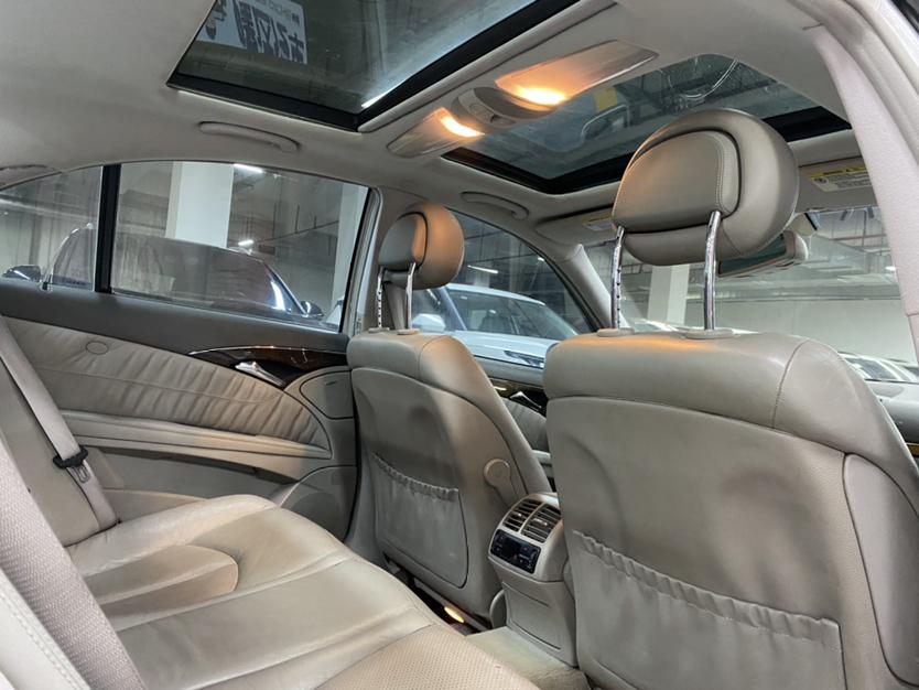 Mercedes-Benz E-Класс 2004 thumb 8