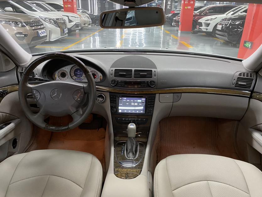Mercedes-Benz E-Класс 2004 thumb 12