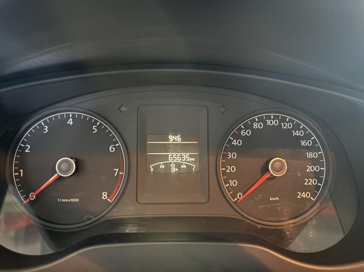 Volkswagen Sagitar 2014 thumb 9