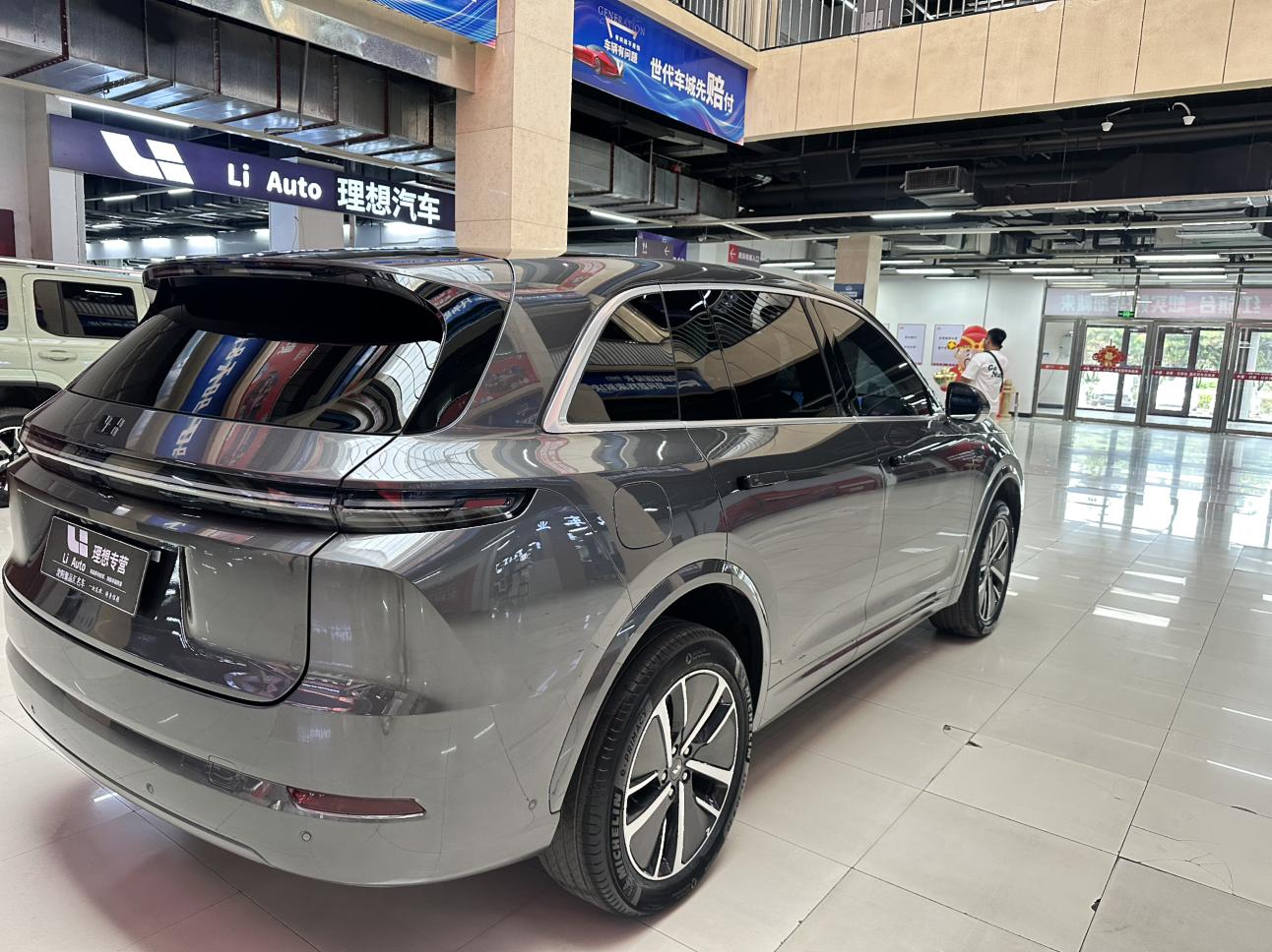 Lixiang (Li Auto) L7 2024 thumb 4