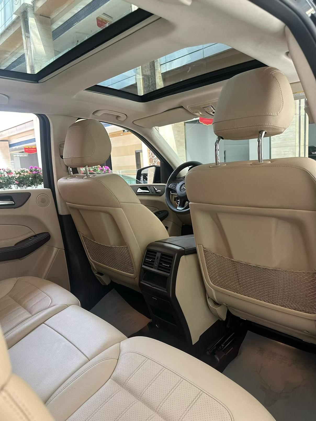 Mercedes-Benz GLE 2018 thumb 4