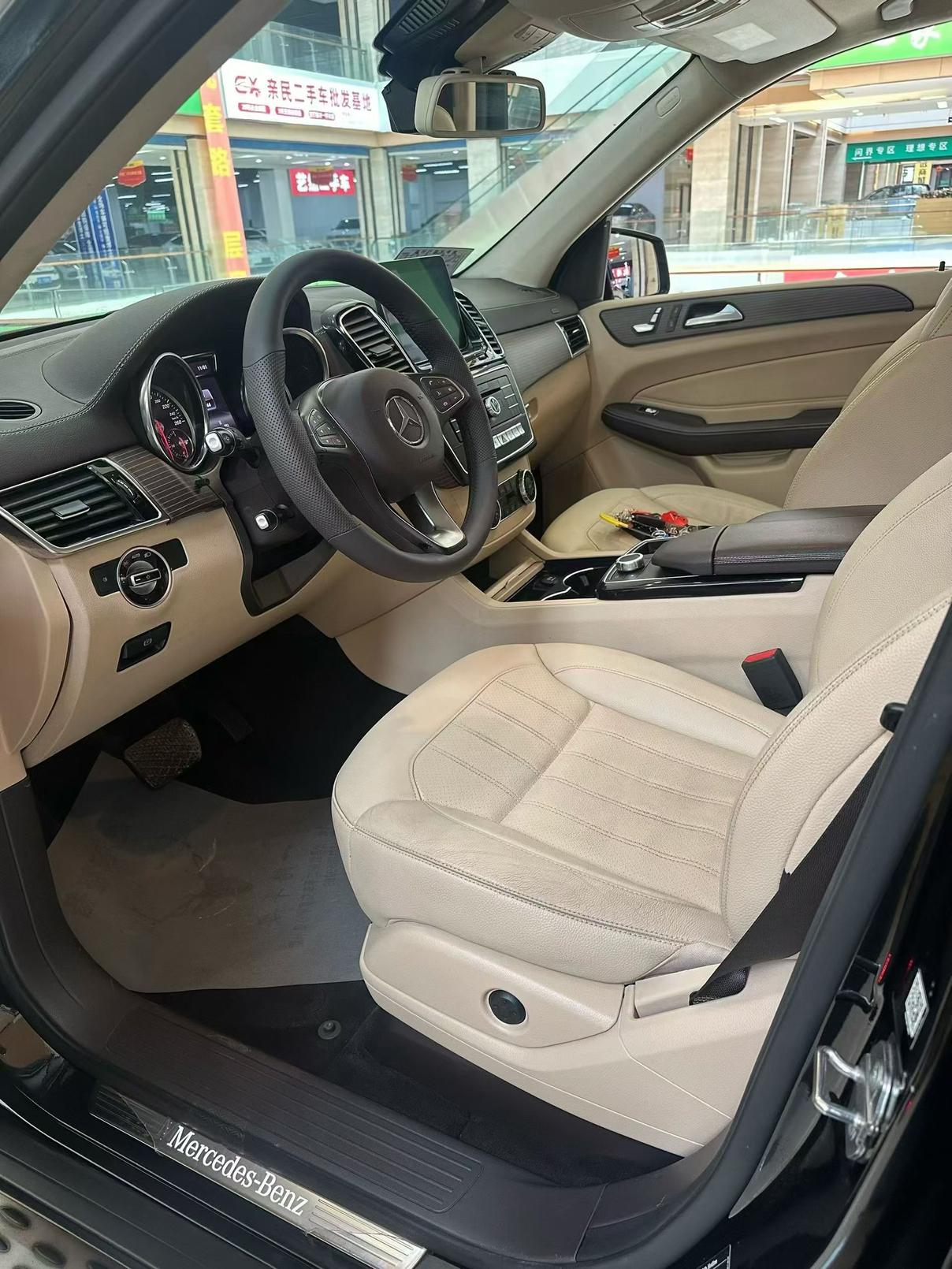 Mercedes-Benz GLE 2018 thumb 5