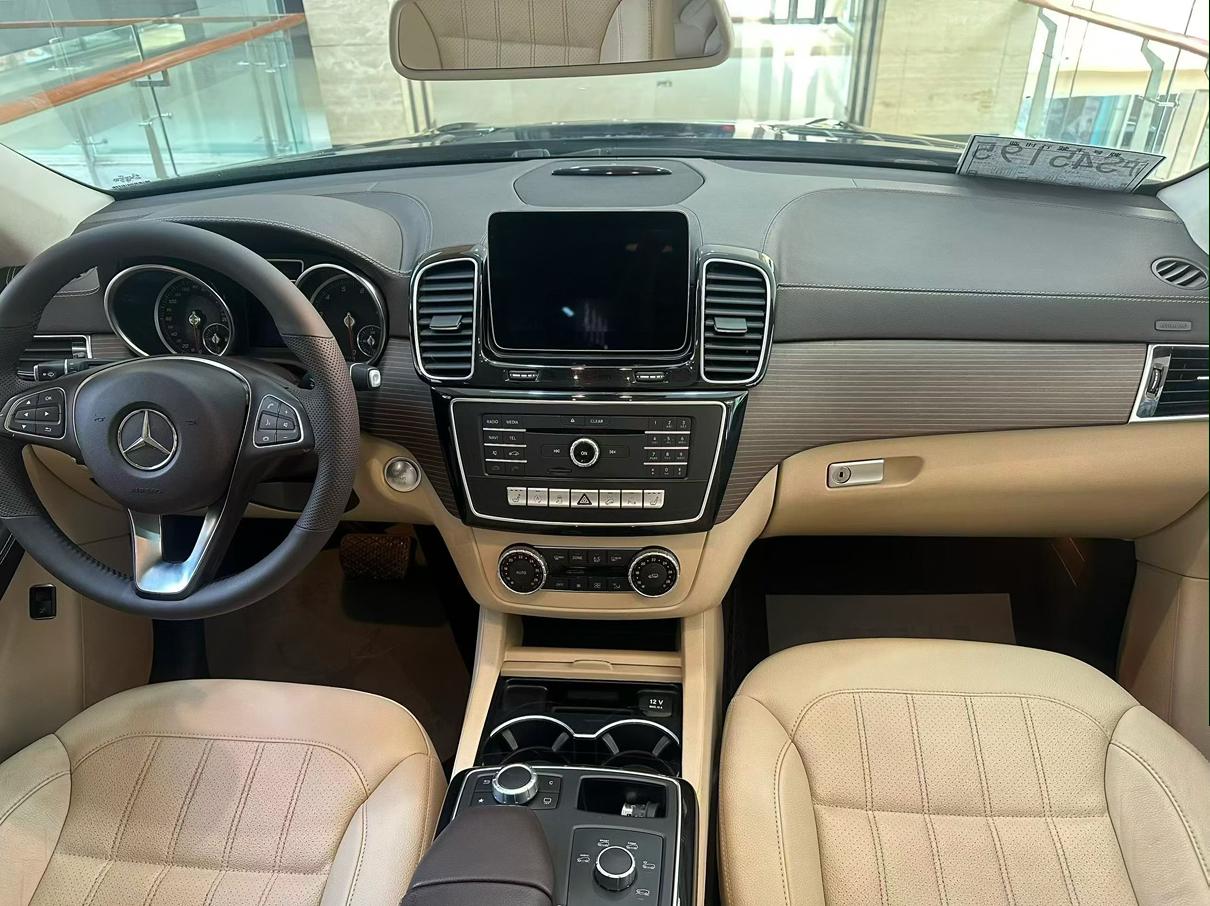 Mercedes-Benz GLE 2018 thumb 6