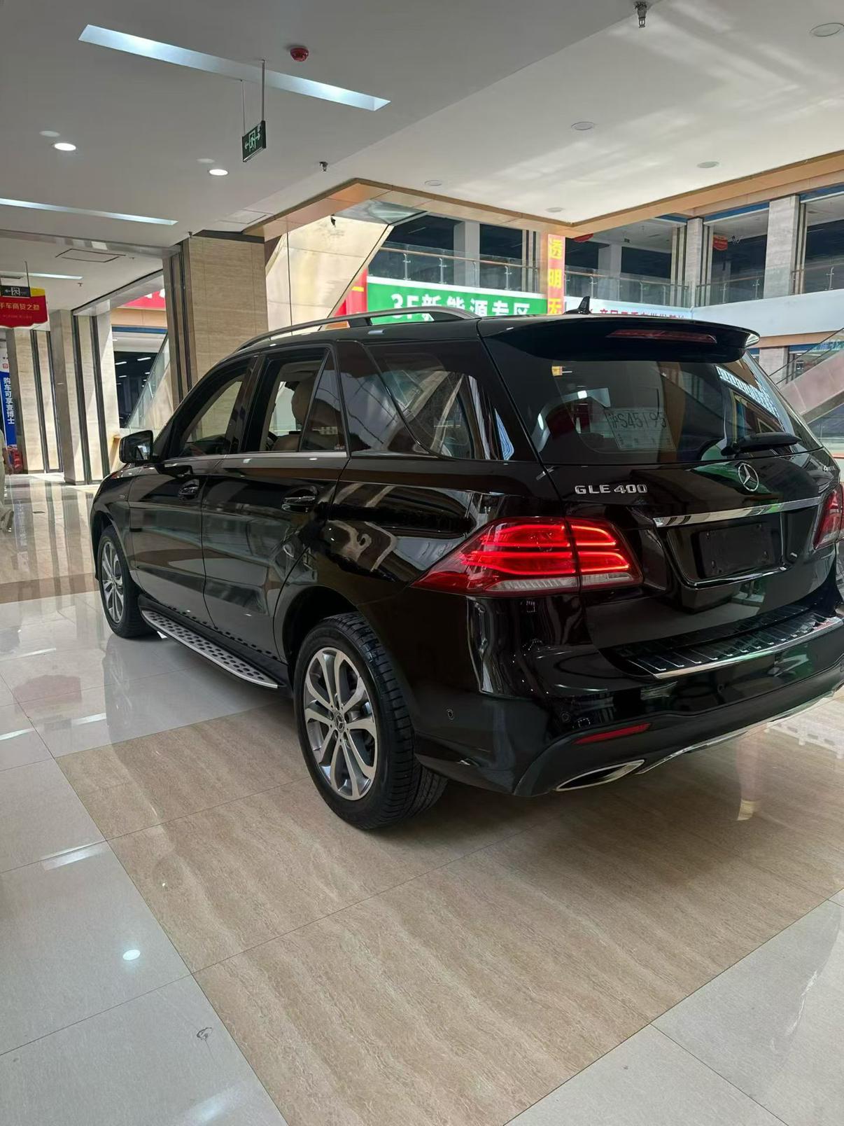 Mercedes-Benz GLE 2018 thumb 11
