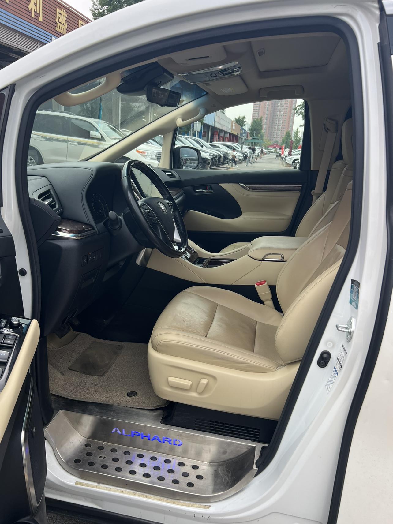 Toyota Alphard 2020 thumb 10