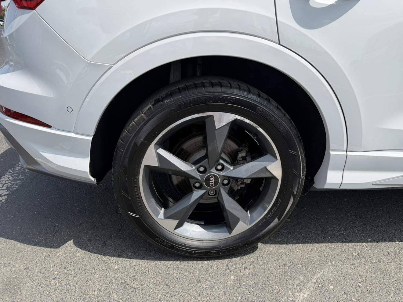 Audi Q3 2023 thumb 11