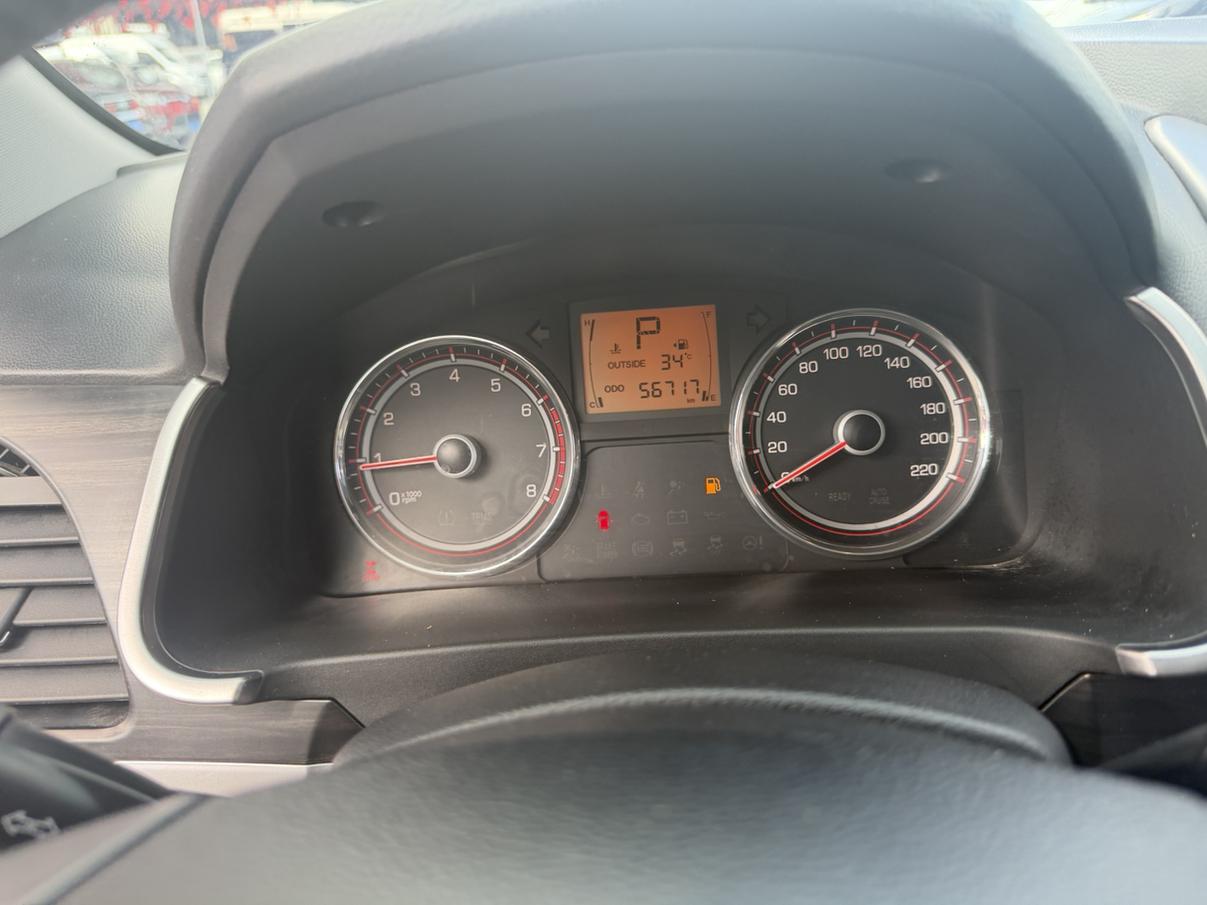 SsangYong Korando 2015 thumb 5