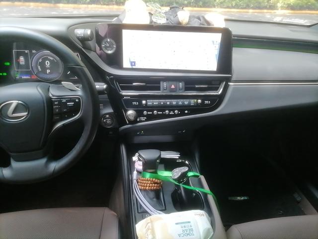 Lexus ES 2022 thumb 6