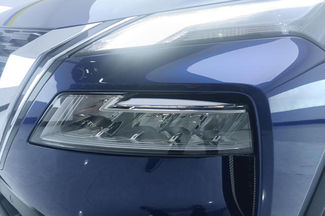 Nissan X-Trail 2021 thumb 2
