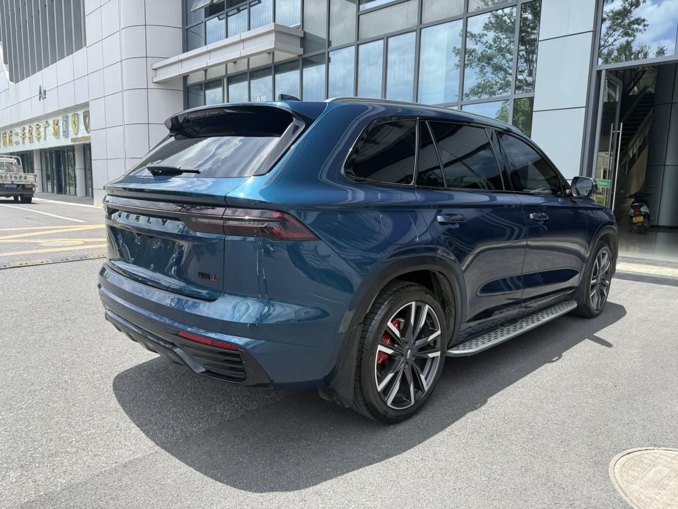 Geely Xingyue L 2021 thumb 4