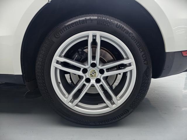 Porsche Macan 2021 thumb 7