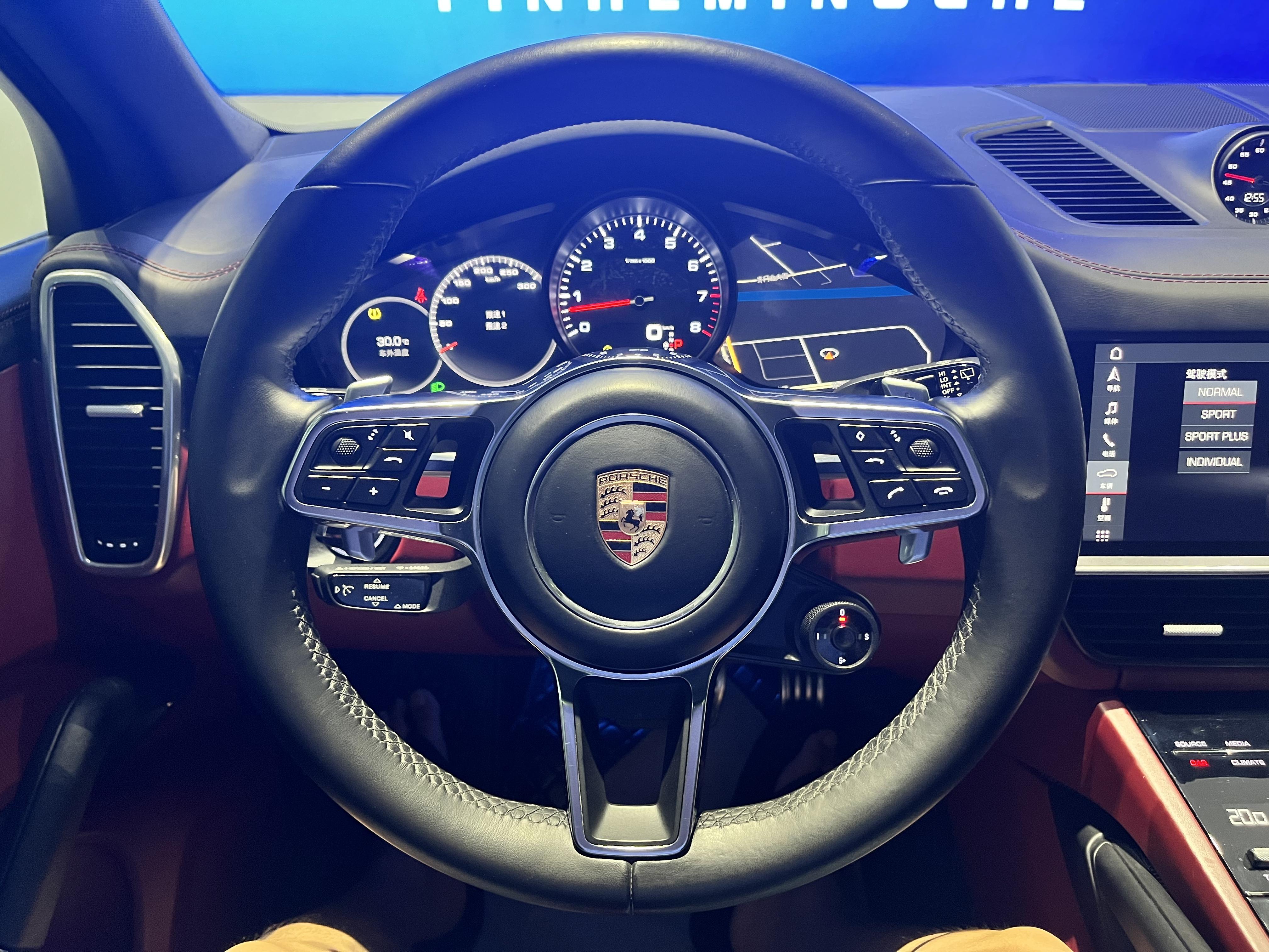 Porsche Cayenne 2018 thumb 8