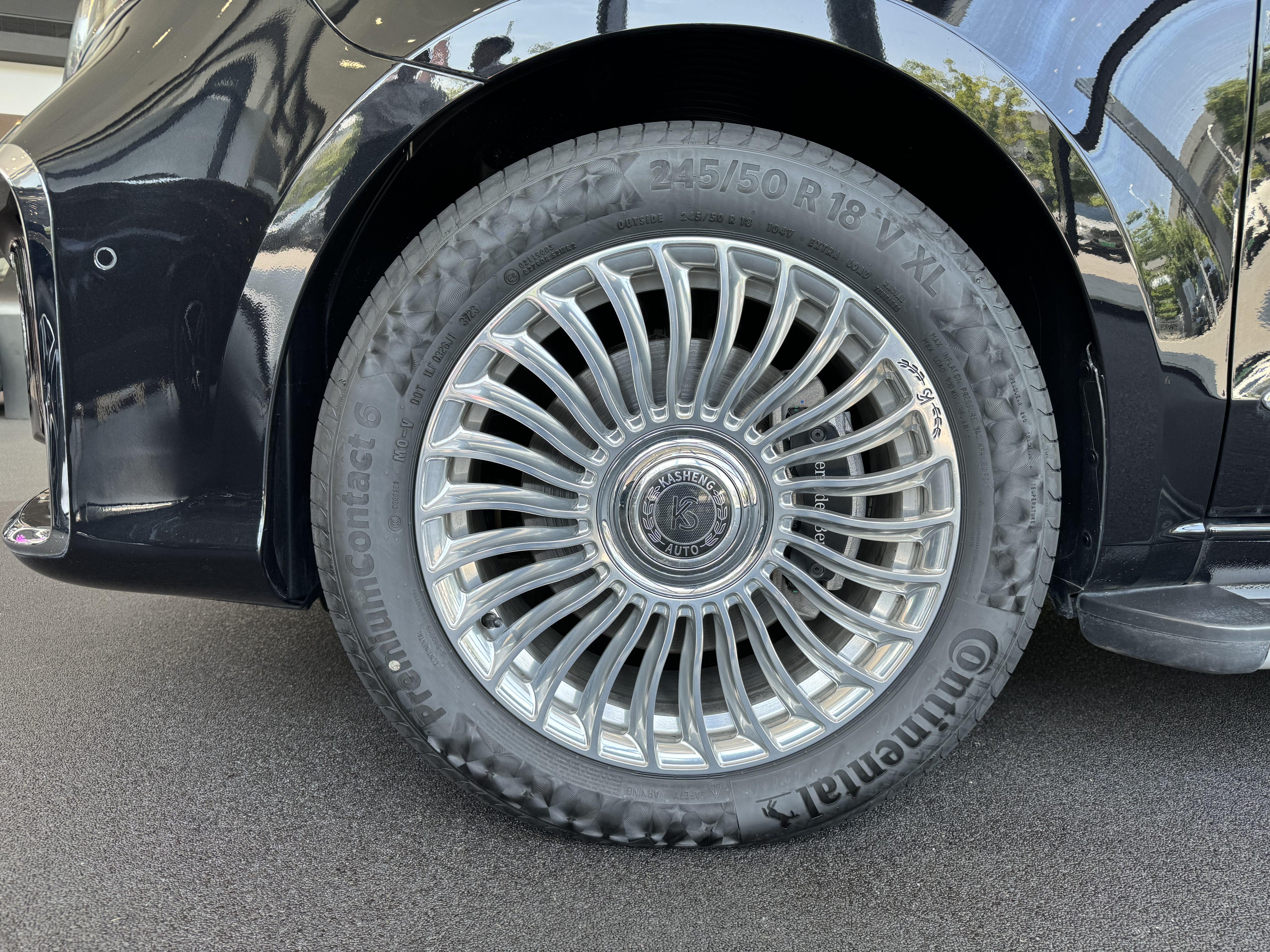 Mercedes-Benz V-Класс 2023 thumb 6
