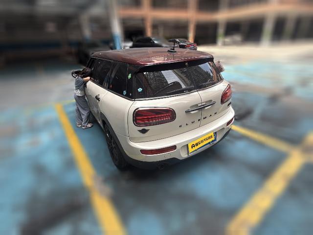 Mini Clubman 2022 thumb 2