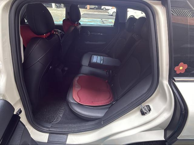 Mini Clubman 2022 thumb 10