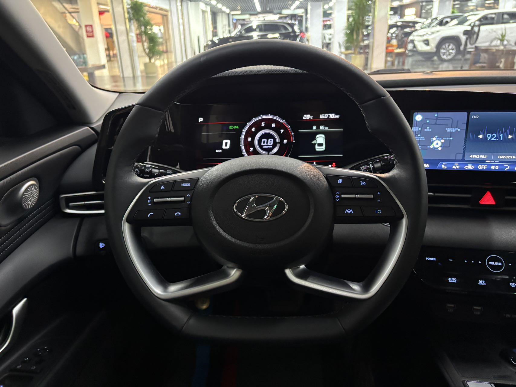 Hyundai Elantra 2022 thumb 10