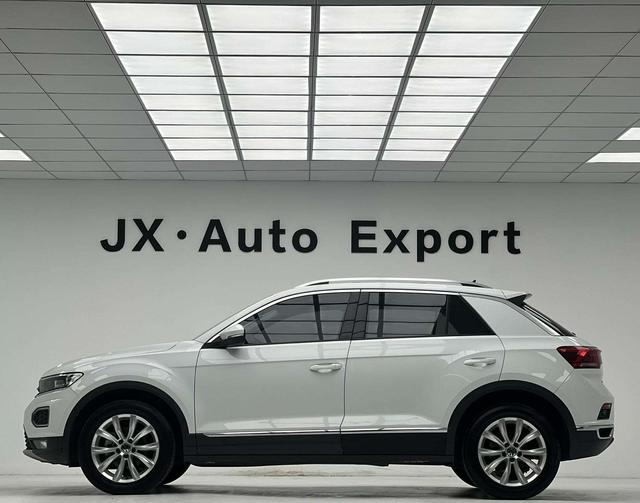 Volkswagen T-Roc 2021 thumb 2
