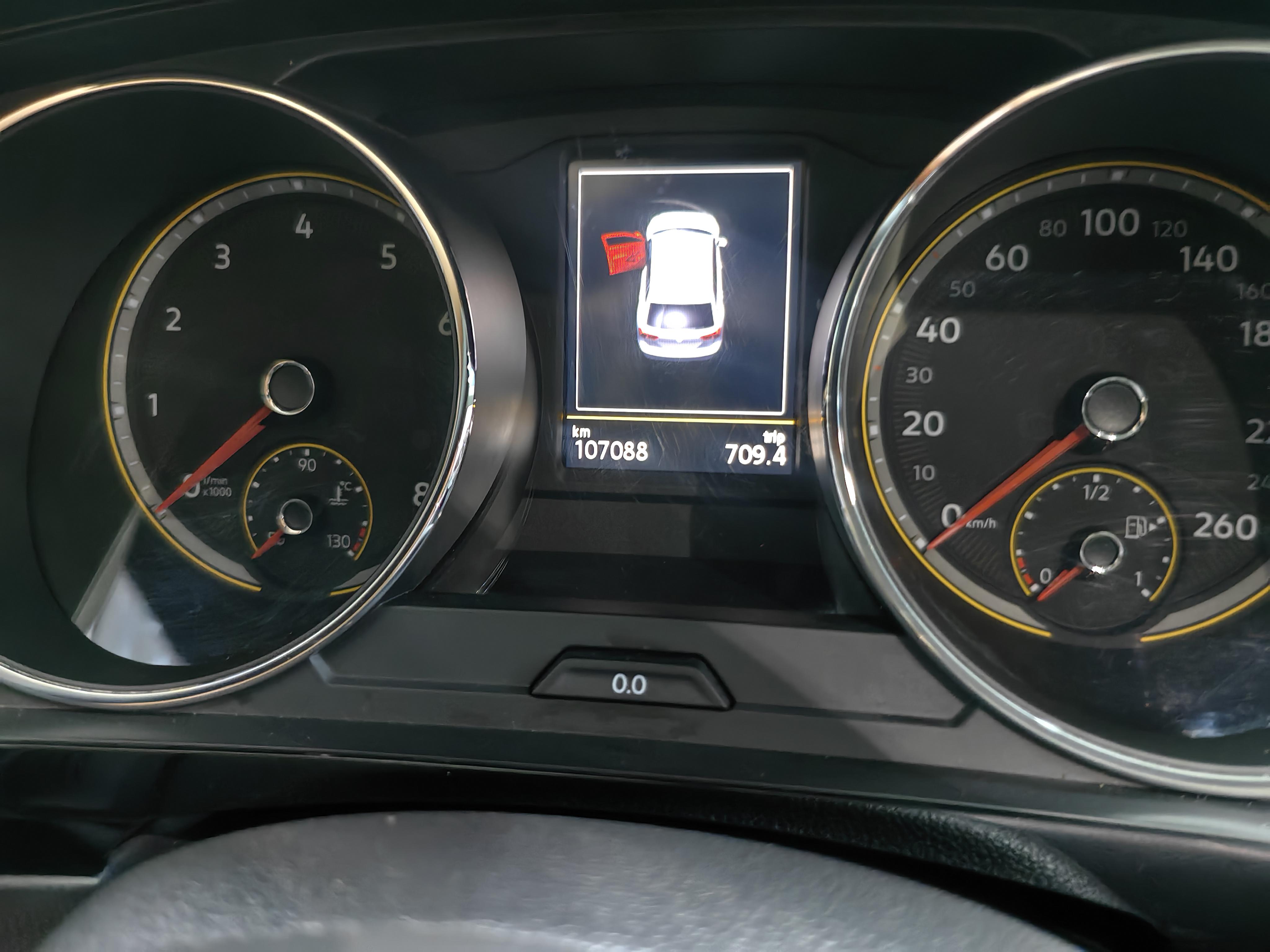 Volkswagen Tiguan 2021 thumb 4