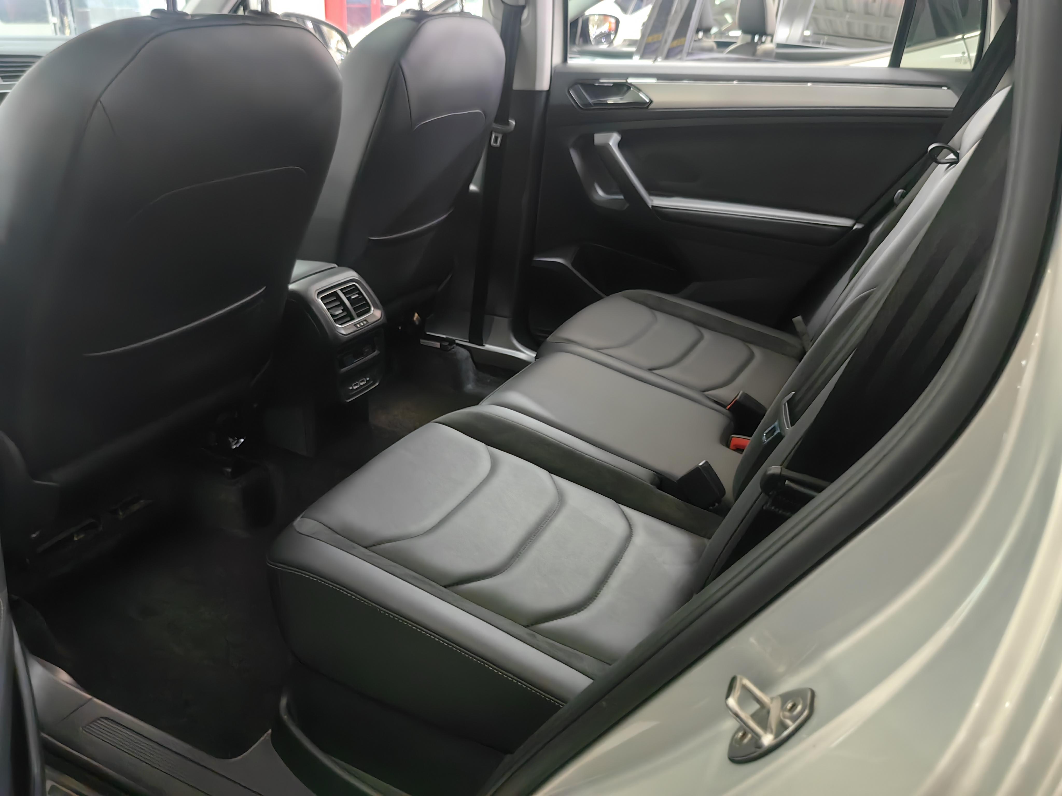 Volkswagen Tiguan 2021 thumb 6