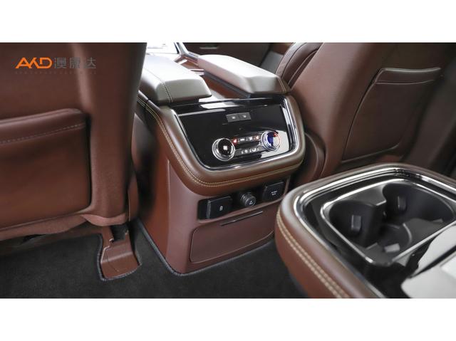 Lincoln Nautilus 2020 thumb 12