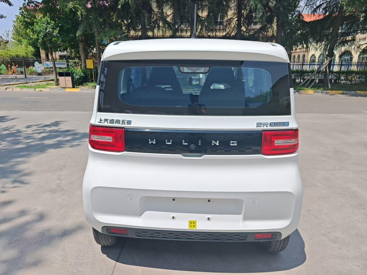 Wuling Mini EV 2021 thumb 3