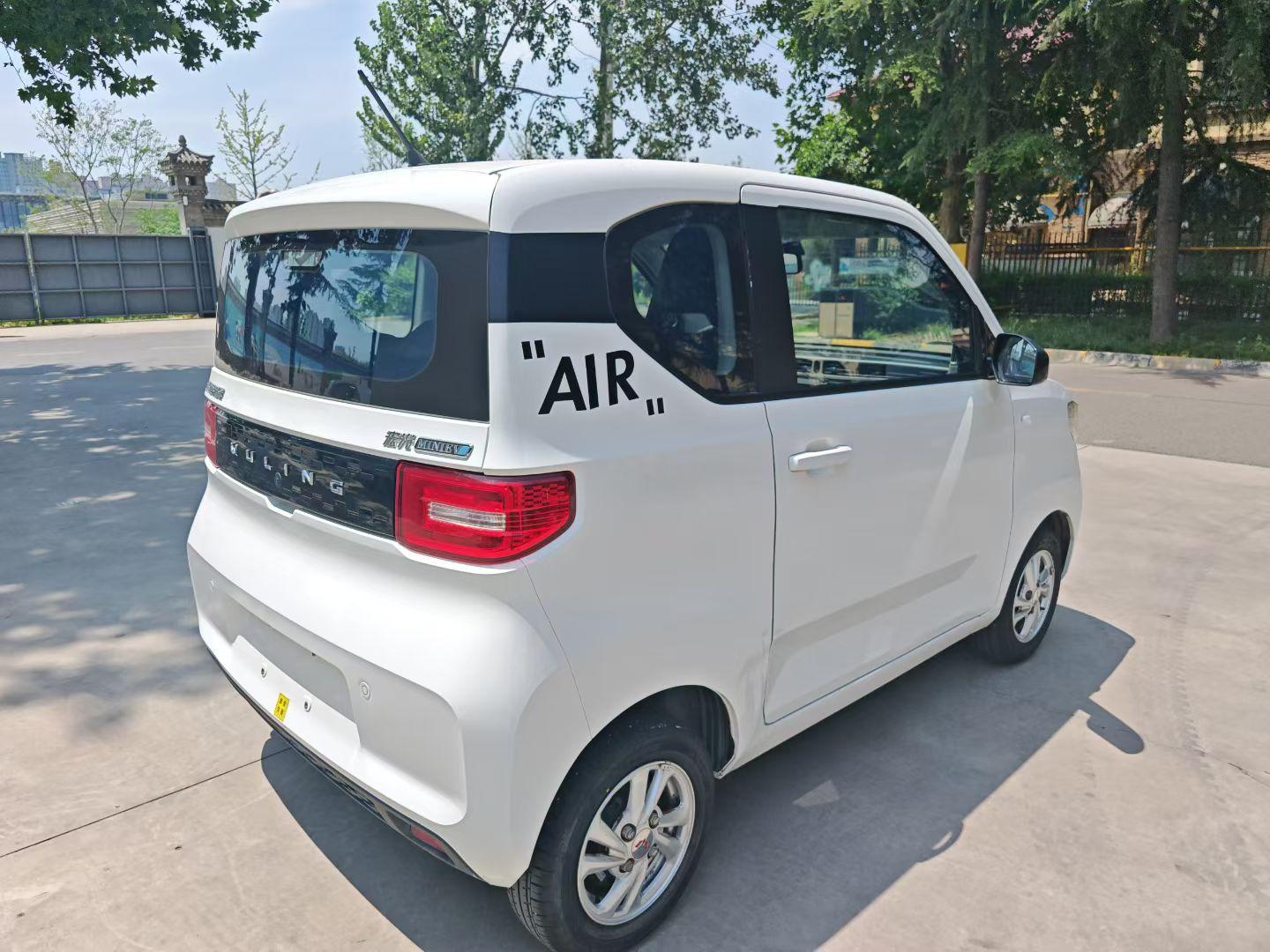 Wuling Mini EV 2021 thumb 4