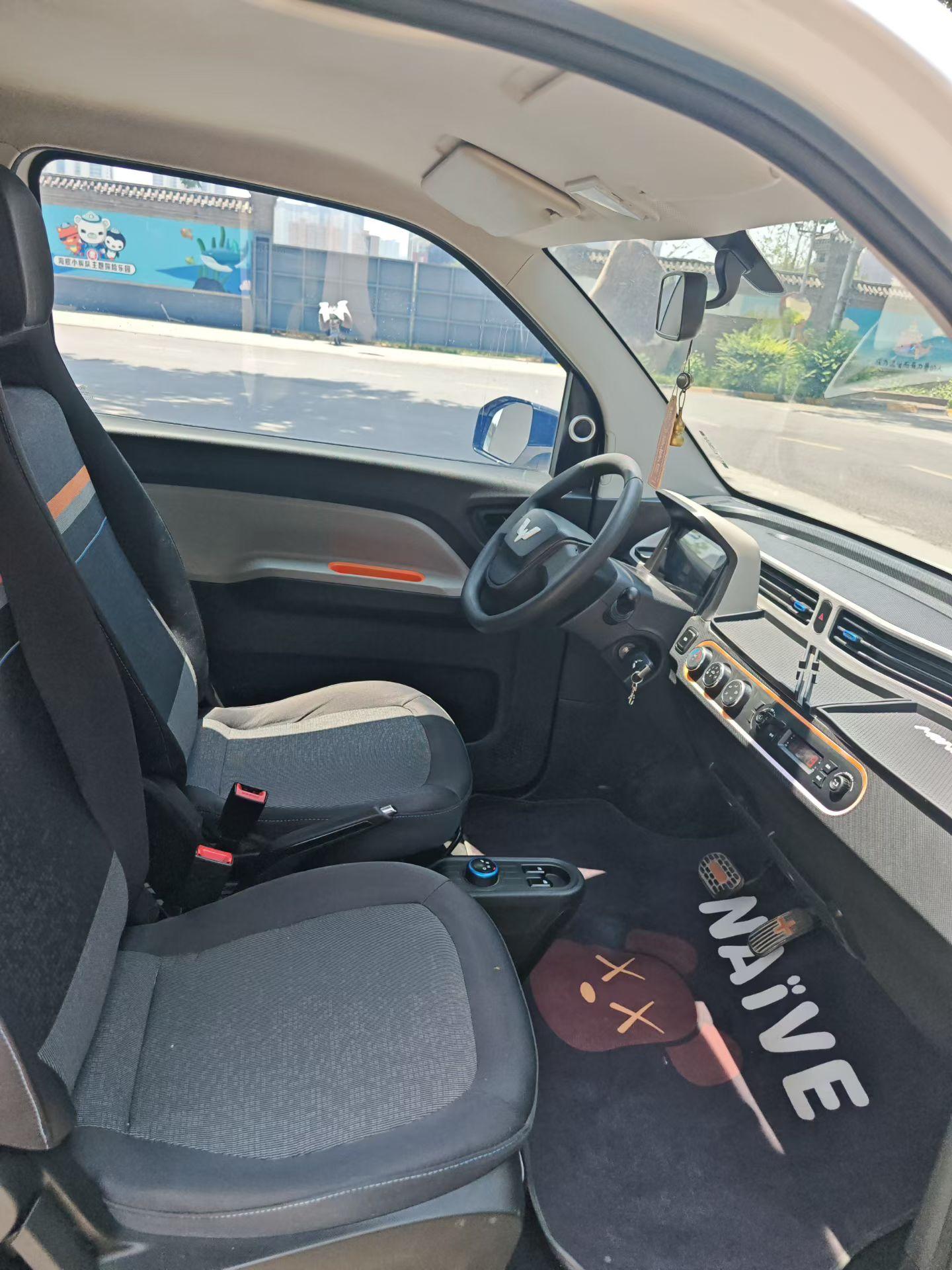 Wuling Mini EV 2021 thumb 6