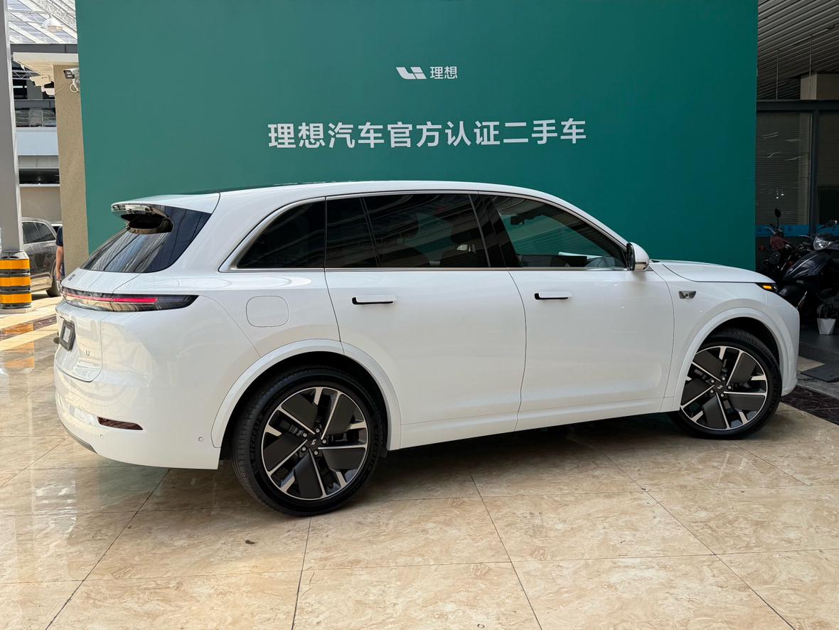 Lixiang (Li Auto) L7 2025 thumb 2