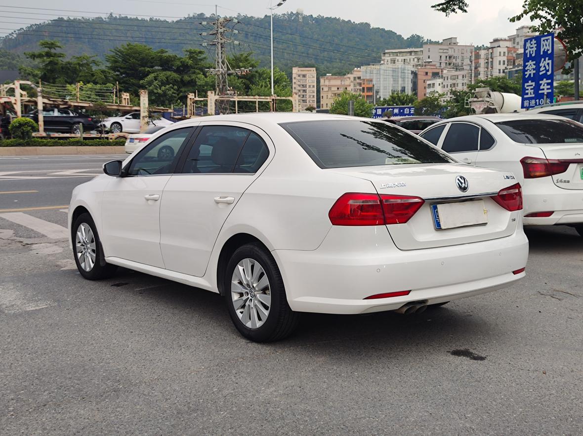 Volkswagen Lavida XR 2013 thumb 2