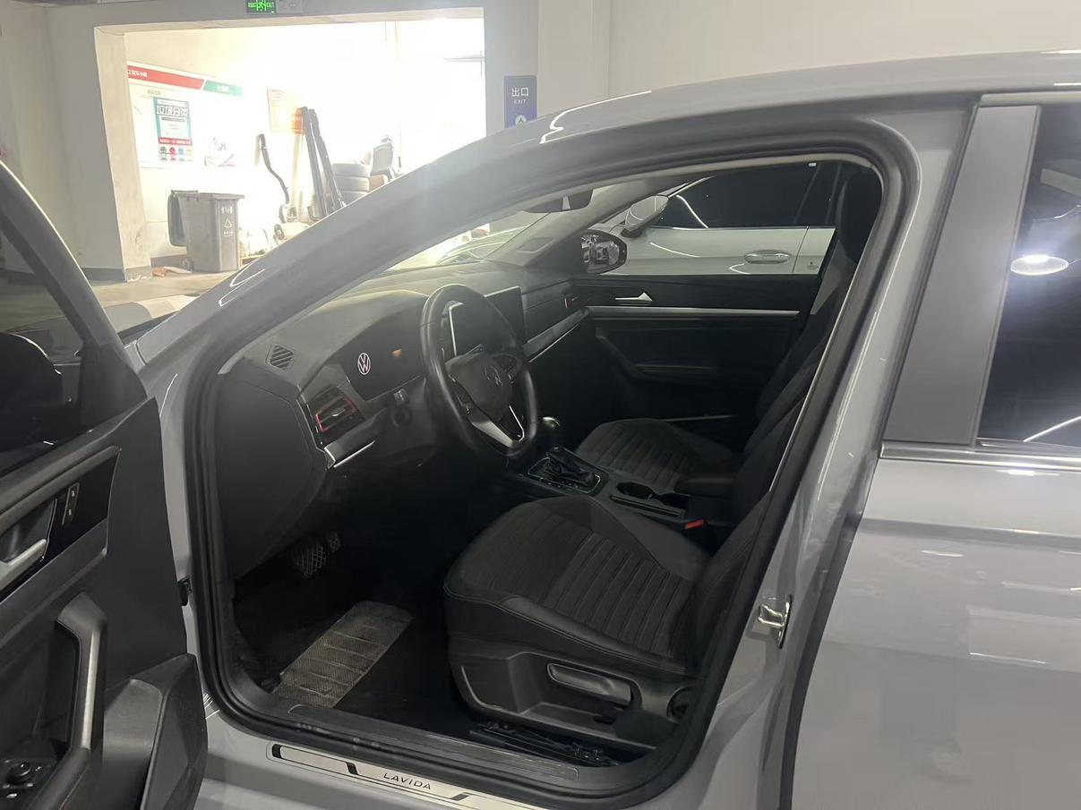 Volkswagen Lavida XR 2023 thumb 7