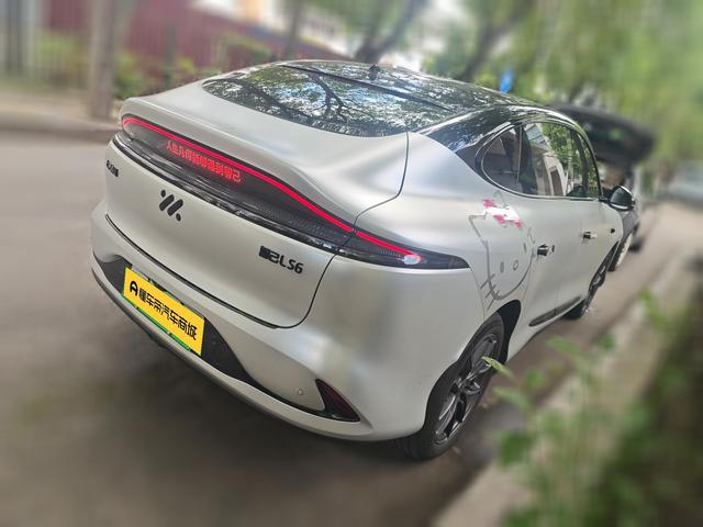 IM Motors (Zhiji) LS6 2025 thumb 12
