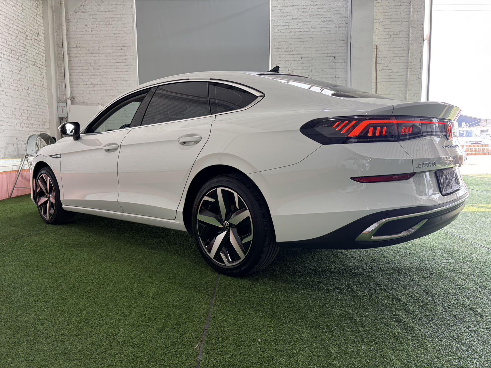 Volkswagen Lamando 2022 thumb 2
