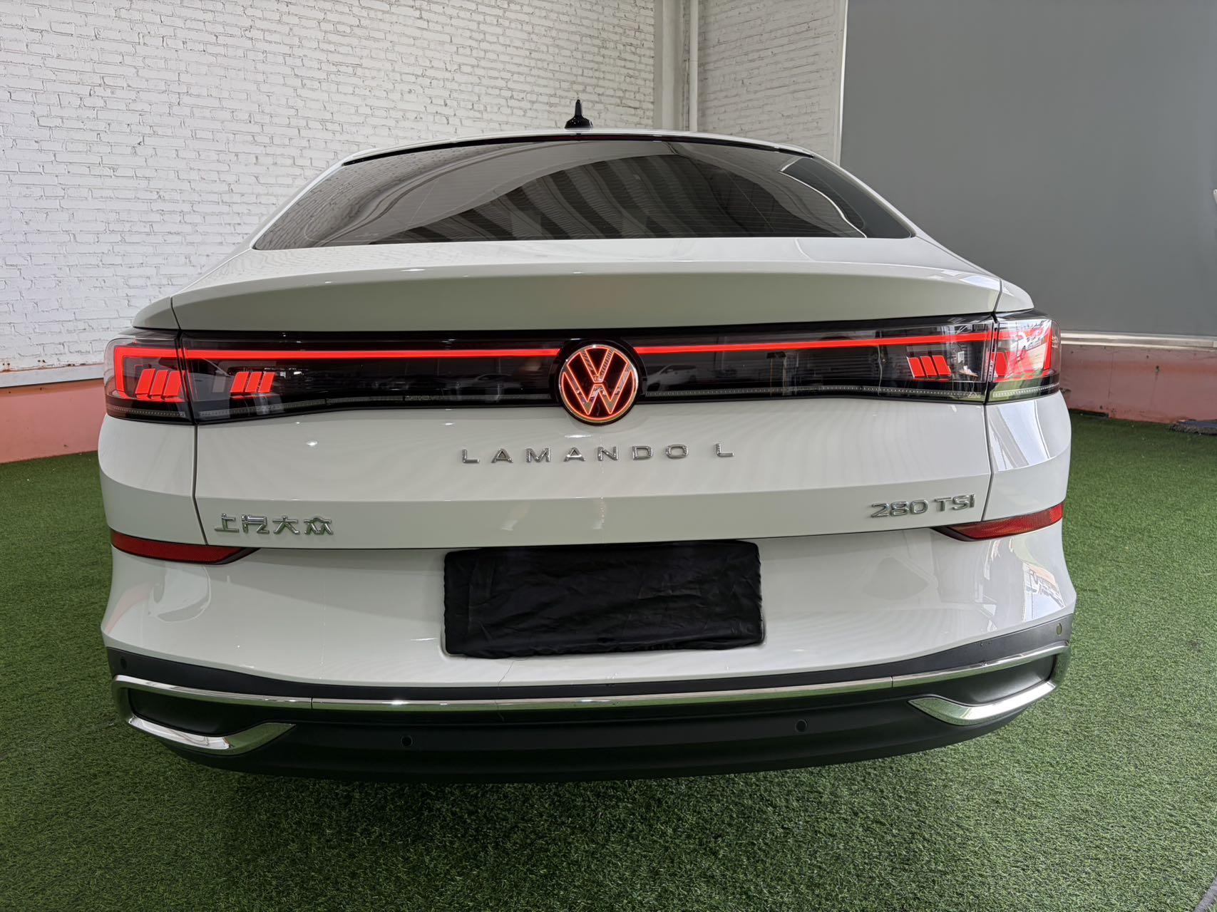 Volkswagen Lamando 2022 thumb 3