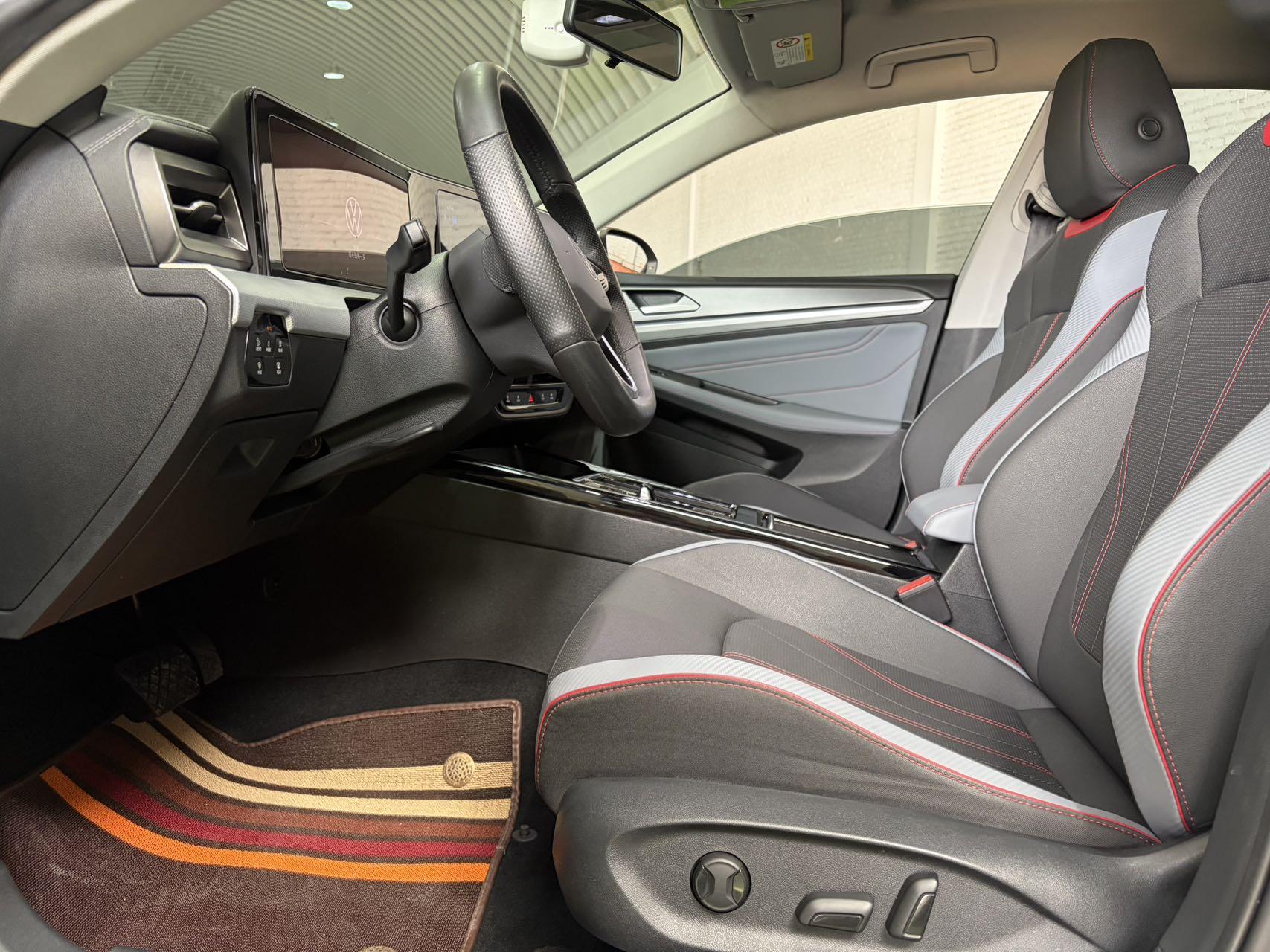 Volkswagen Lamando 2022 thumb 6