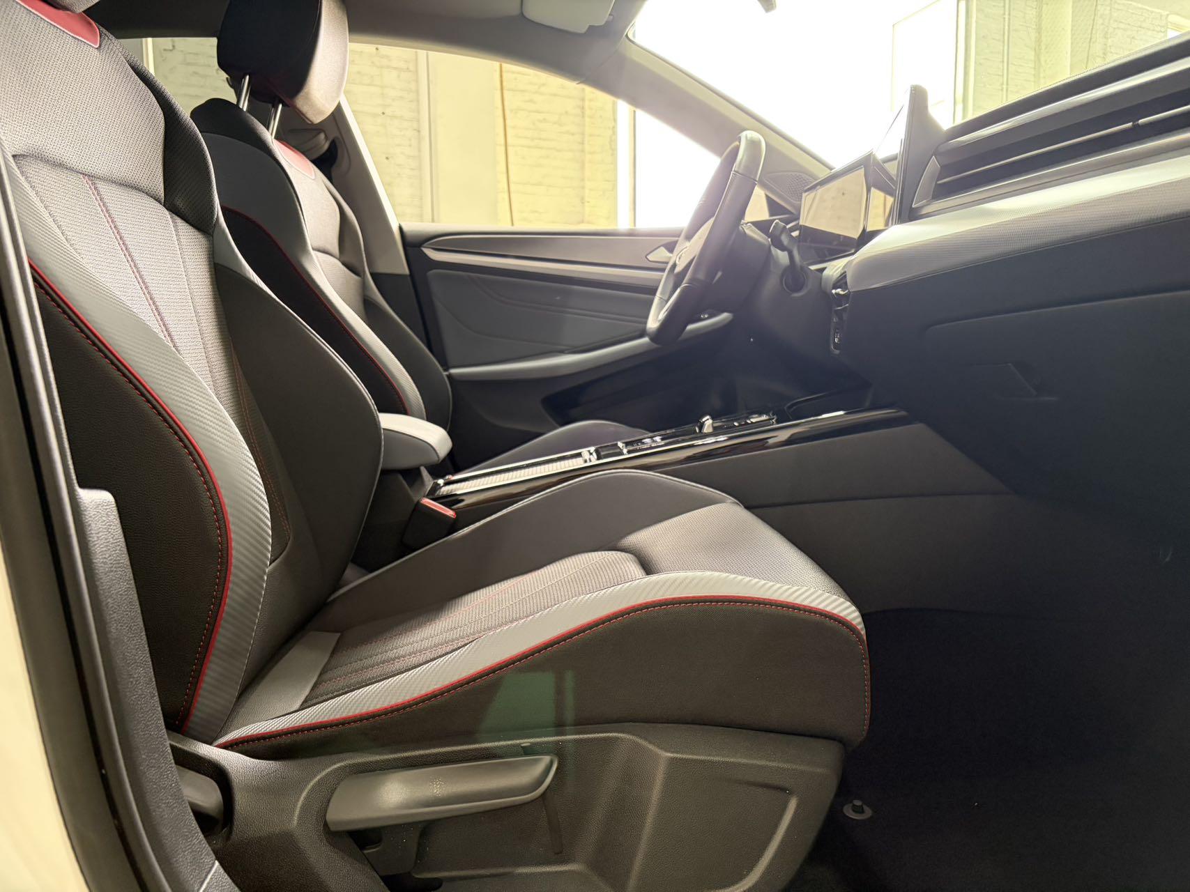 Volkswagen Lamando 2022 thumb 7