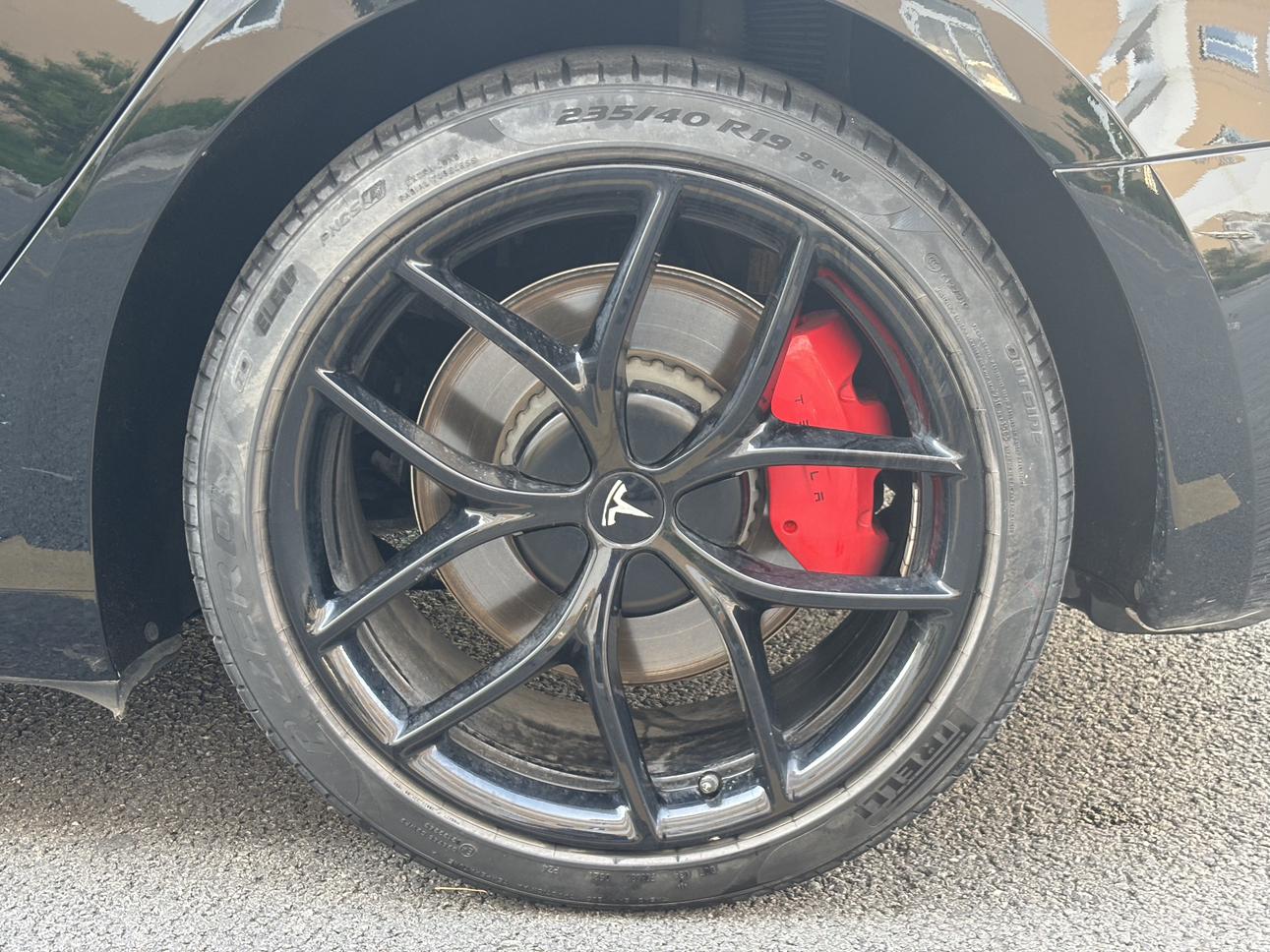 Tesla Model 3 2021 thumb 4
