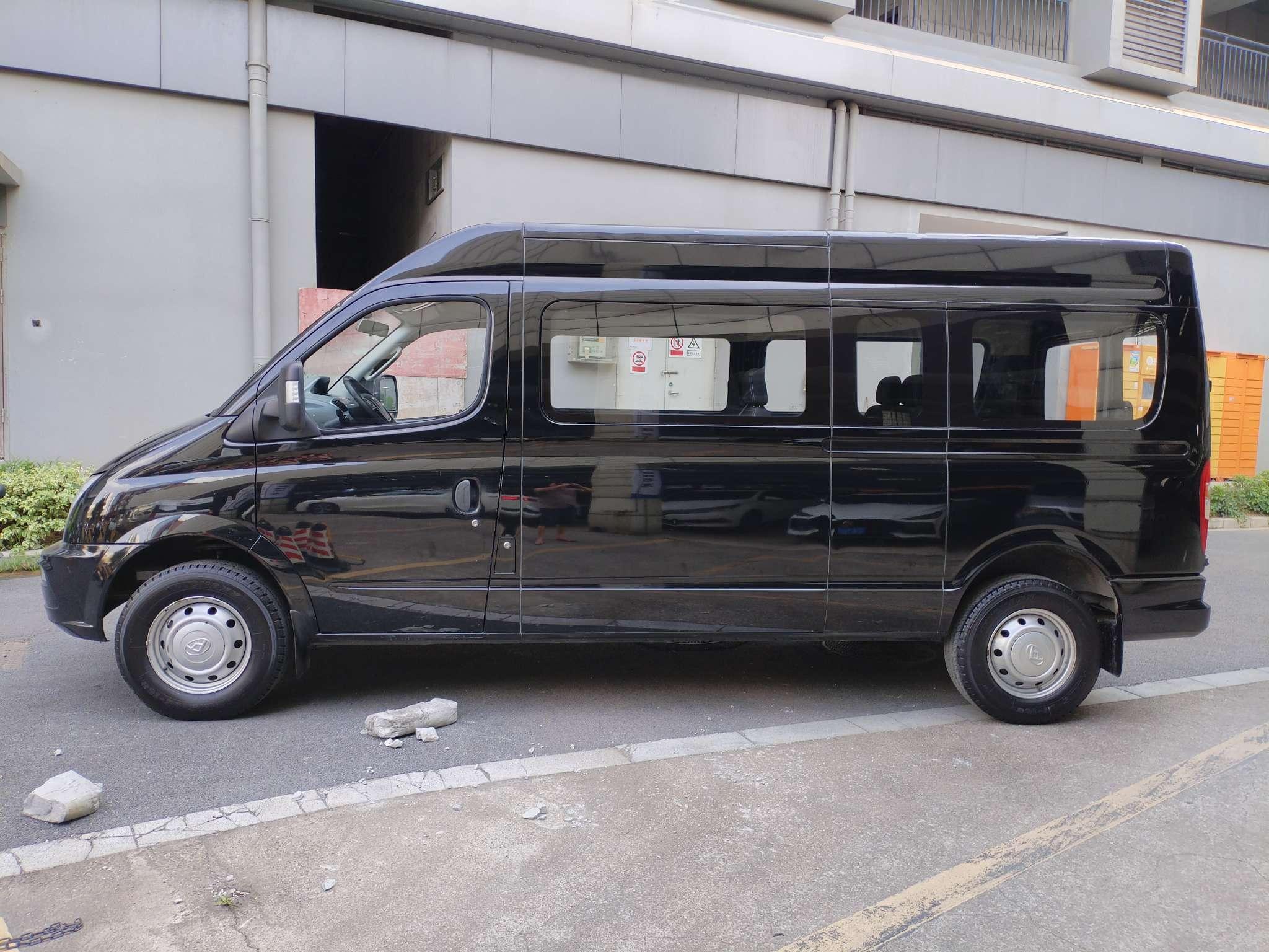 Maxus V80 2021 thumb 2