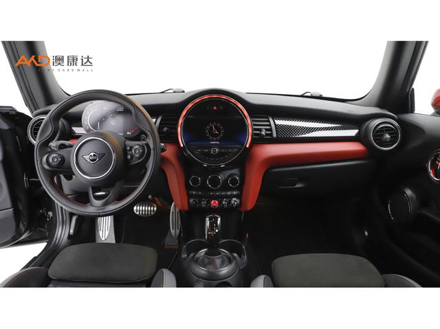 Mini Hatch 2021 thumb 4