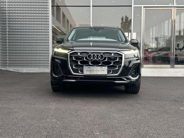 Audi Q7 2025 thumb 10