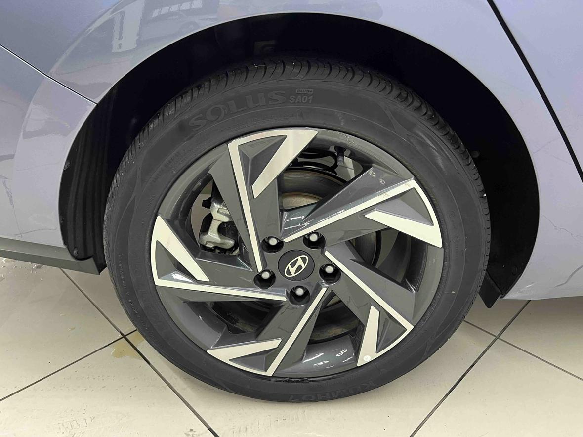 Hyundai Elantra 2022 thumb 4