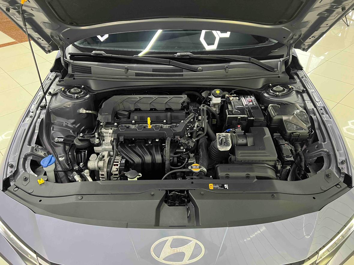 Hyundai Elantra 2022 thumb 5