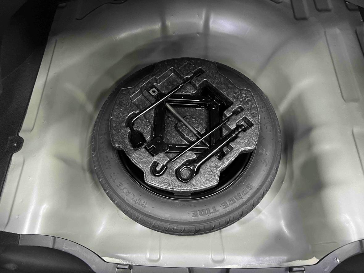 Hyundai Elantra 2022 thumb 7