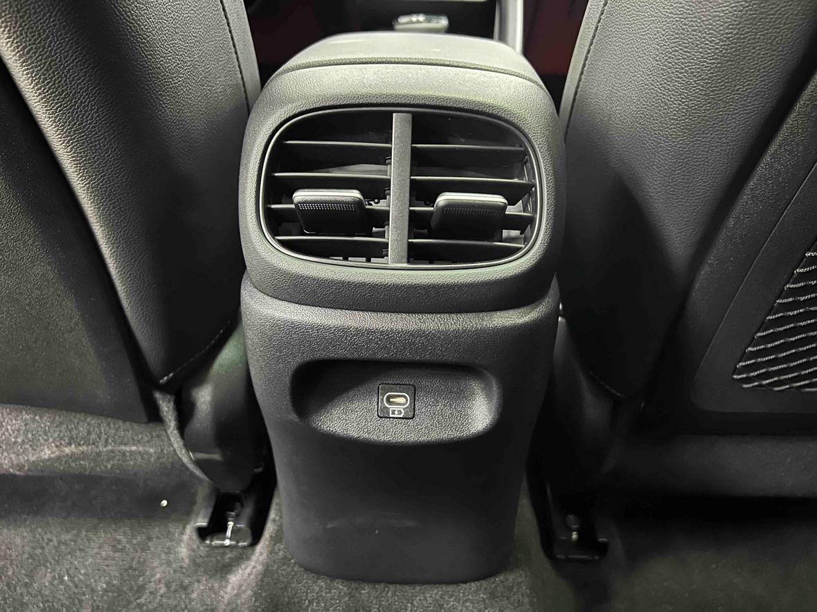 Hyundai Elantra 2022 thumb 9