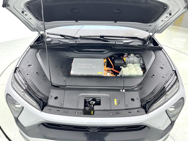 Nio EC6 2020 thumb 8