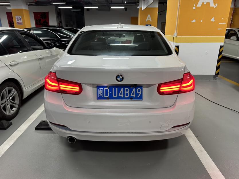 BMW 3 серии 2018 thumb 3