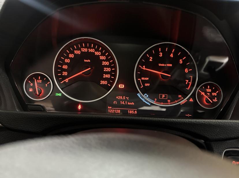 BMW 3 серии 2018 thumb 11