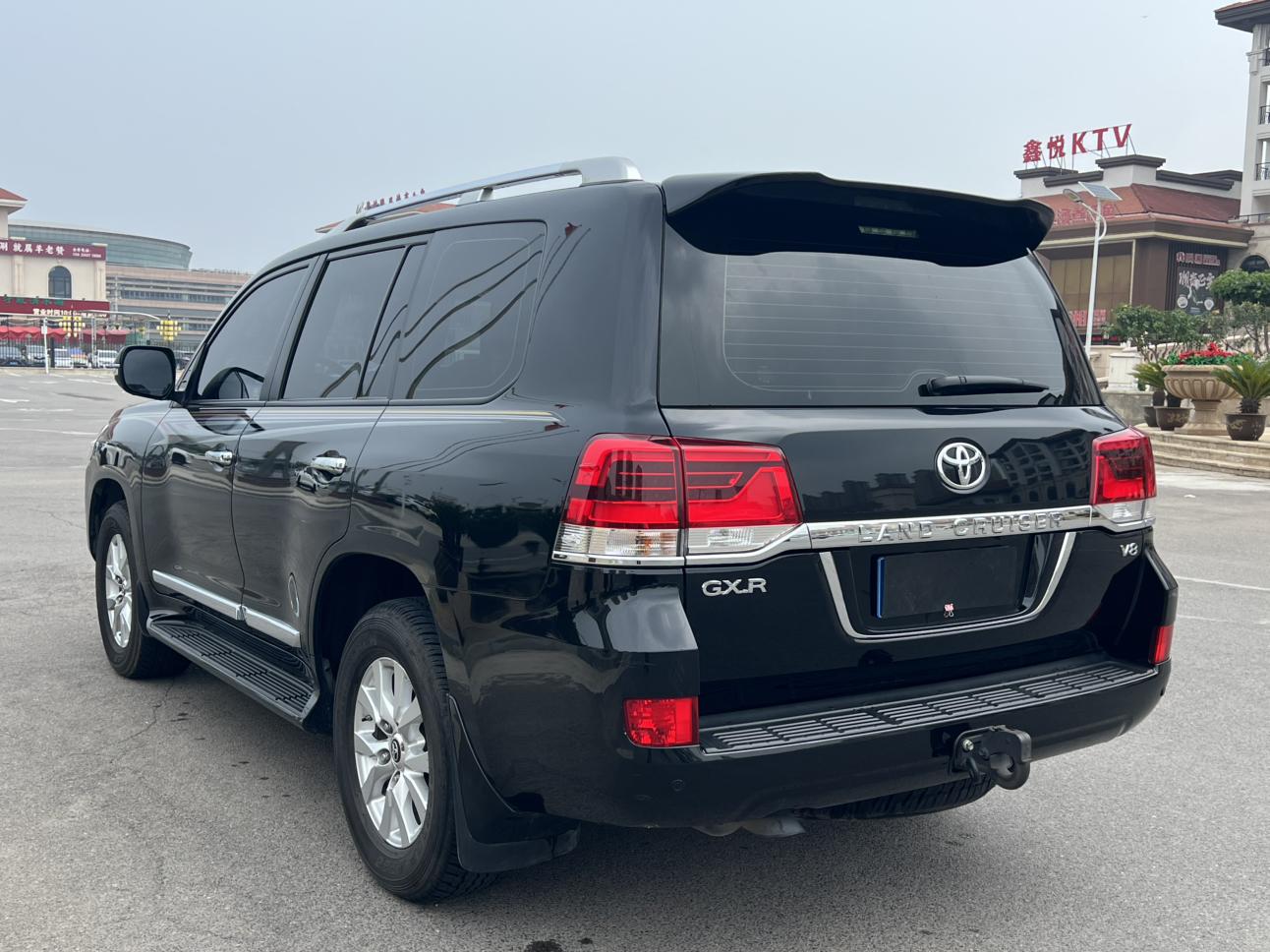 Toyota Land Cruiser 2018 thumb 12