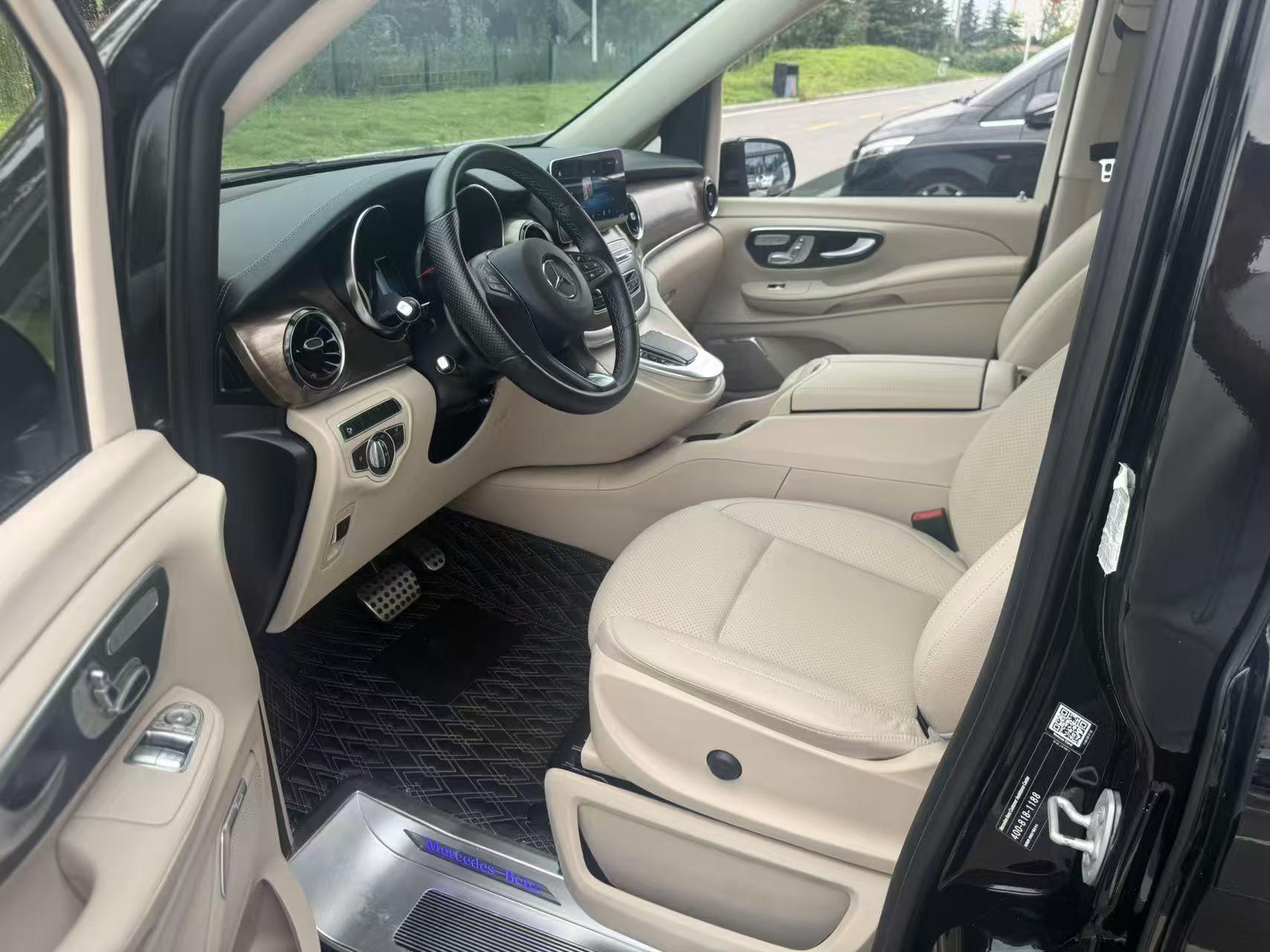 Mercedes-Benz V-Класс 2022 thumb 5