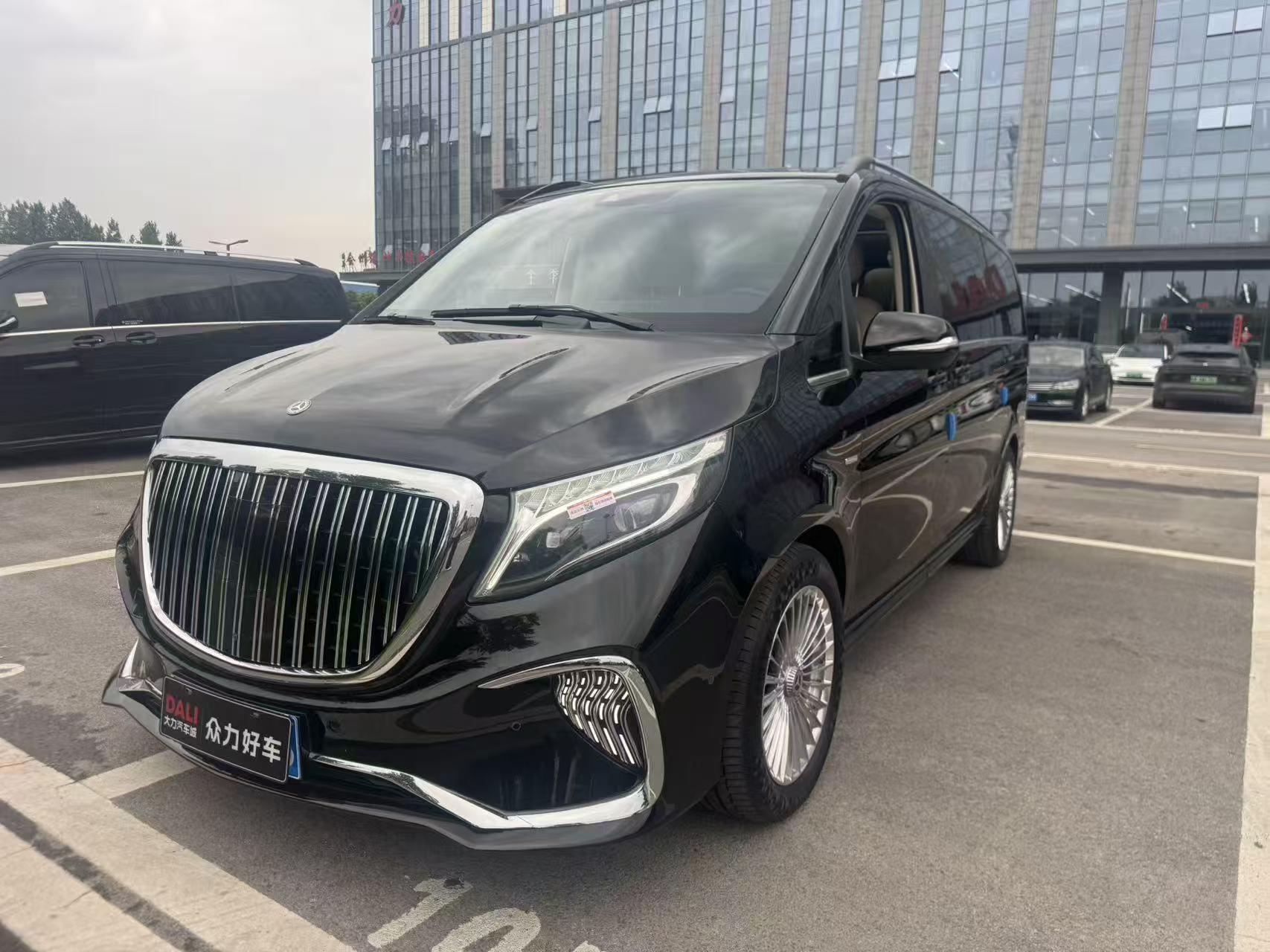 Mercedes-Benz V-Класс 2022 thumb 8